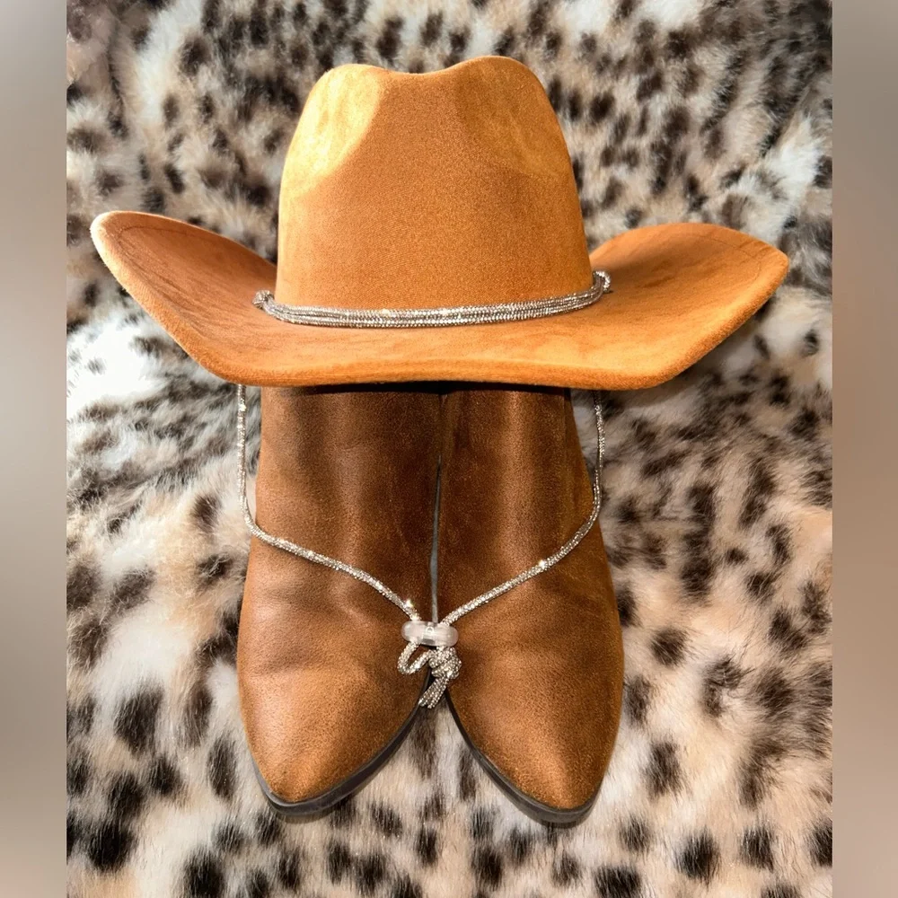 Brown Faux Suede Cowboy Hat with Silver Bling Accents and Size 7 Boots -BUNDLE- - Picture 1 of 15